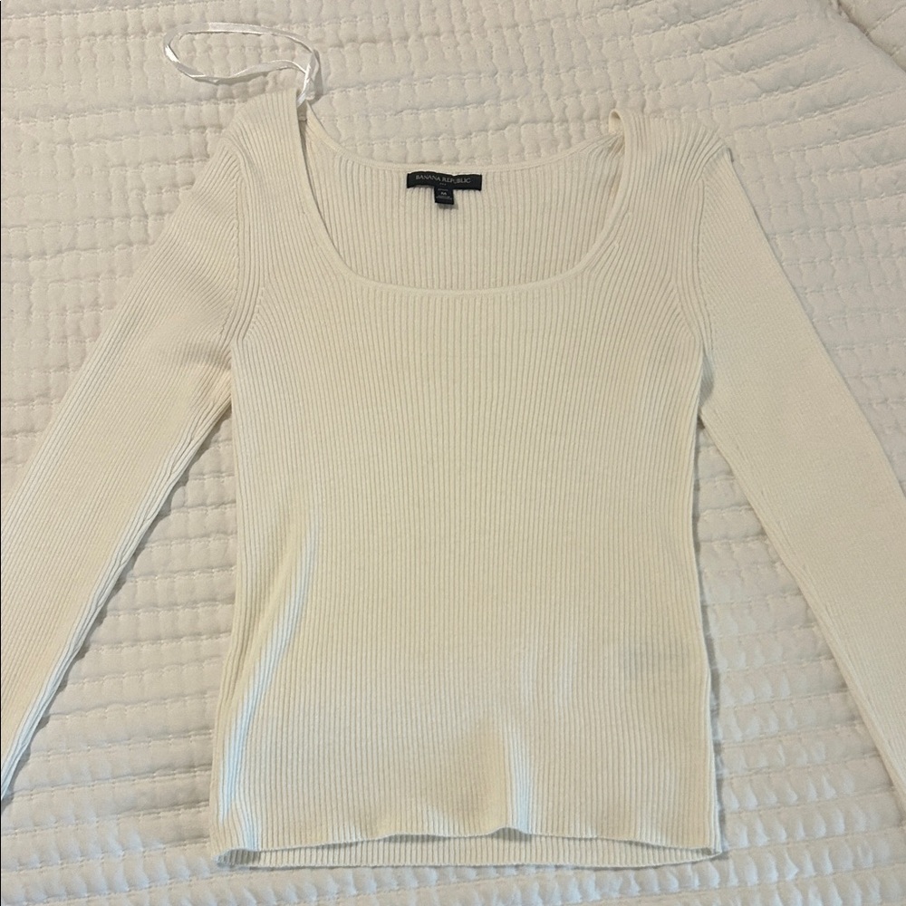 Banana Republic Off-White Ribbed Knit Top